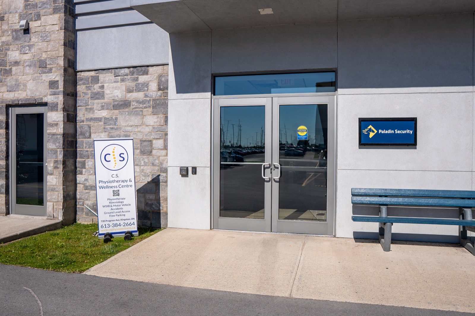 Clinic entrance with signage at 1479 John Counter Boulevard, Unit 201, Kingston