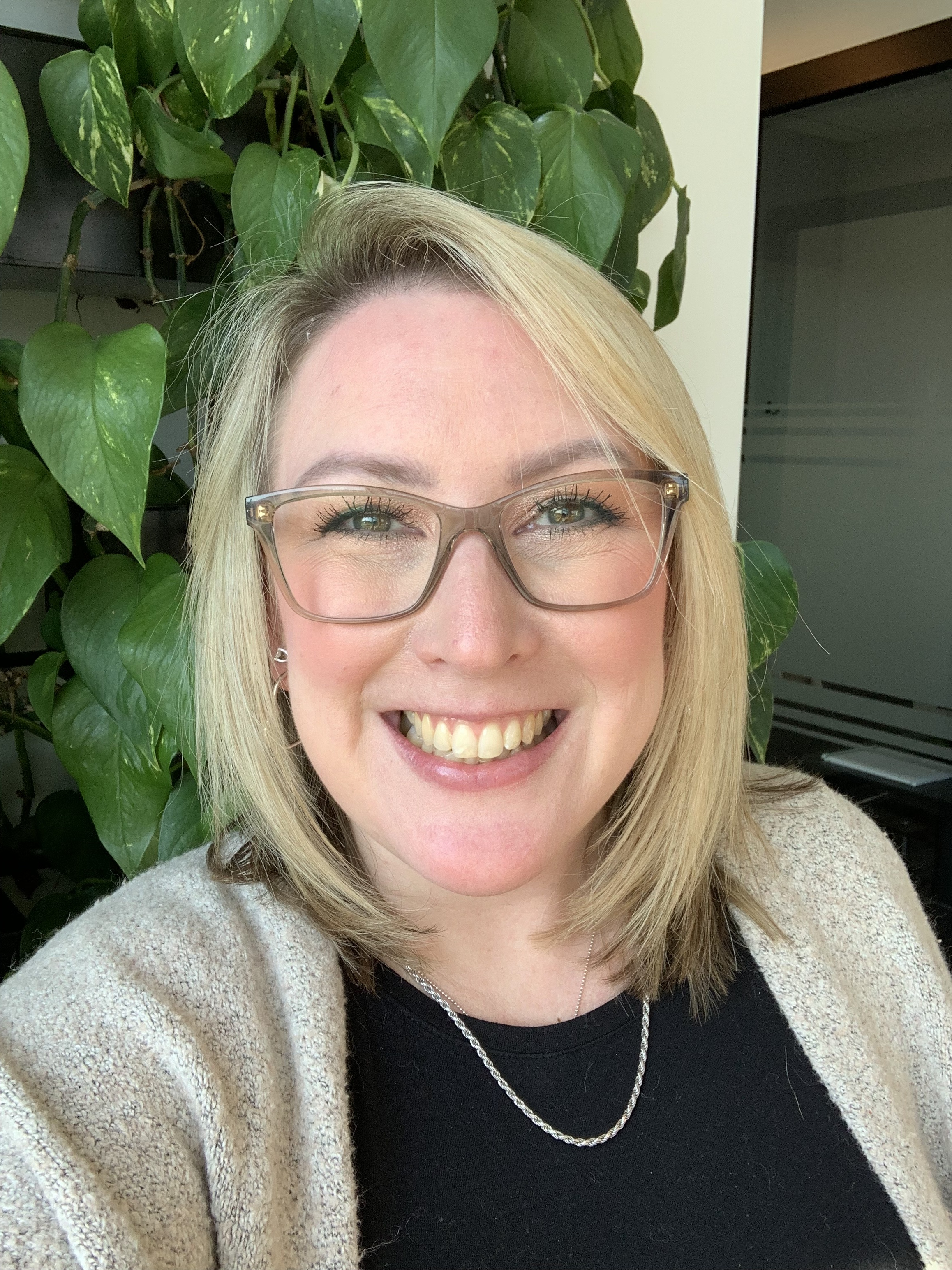 Lauren, Office Administrator